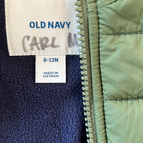 Old Navy Hunter Green Baby Puffer Vest Size 6-12 Months - Picture 4 of 4